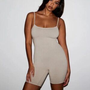NEW Skims Women's Outdoor Cami Onesie in Stone Size Medium